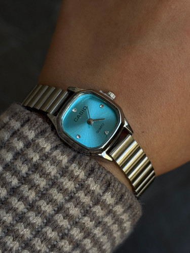 ساعت زنانه کاسیوکلاسیک کیفیت درجه 1